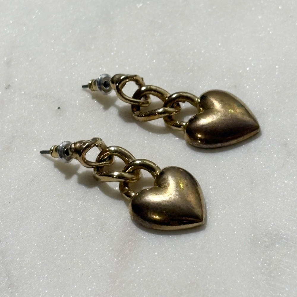 Vintage Chunky Gold Tone Chain Link Heart Dangle Earrings